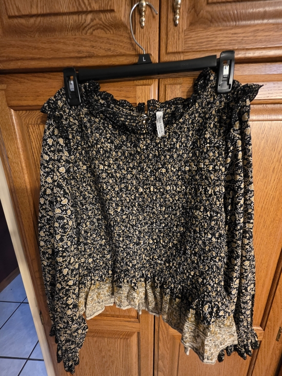 American Eagle Outfitters Tops - American Eagle Outfitters Black and Cream Floral Smocked Peasant Blouse